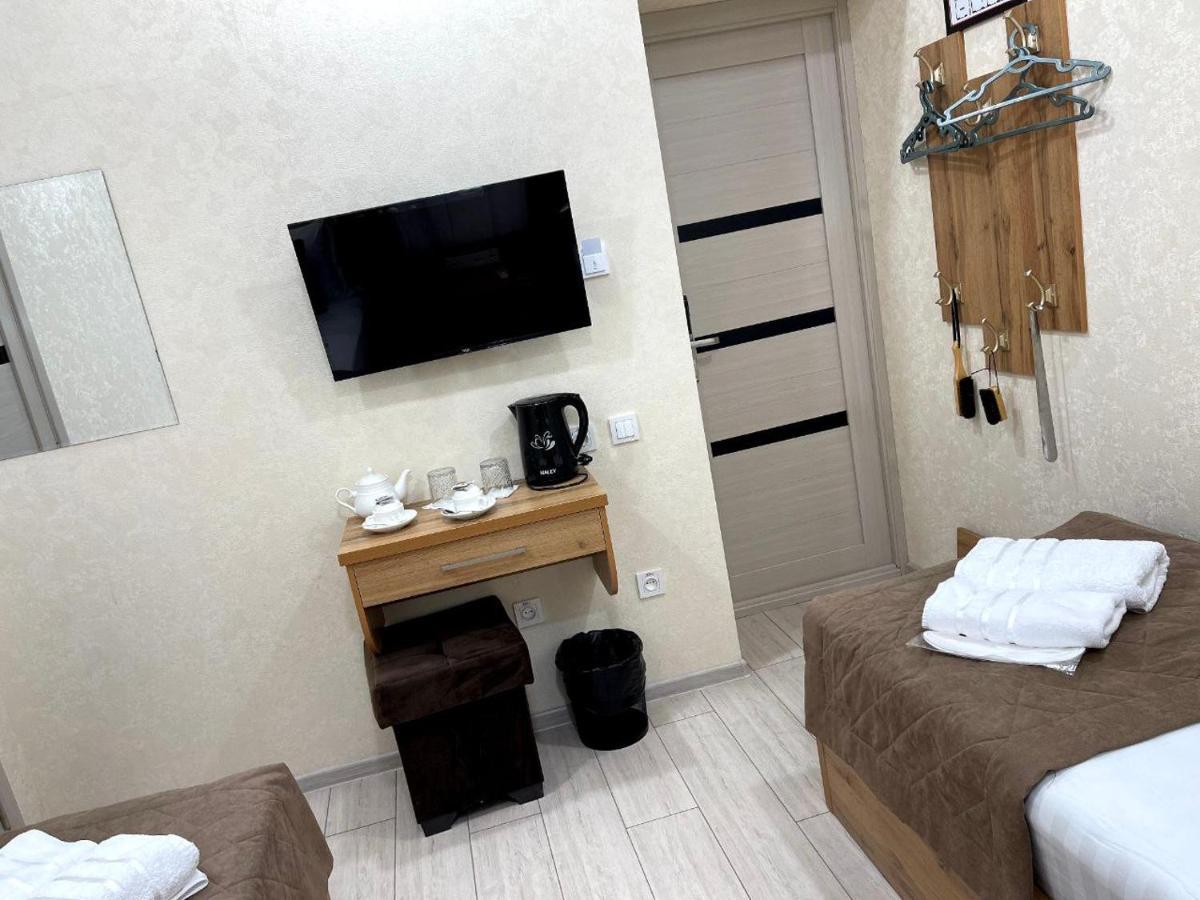 Barhat Hotel Ташкент Экстерьер фото