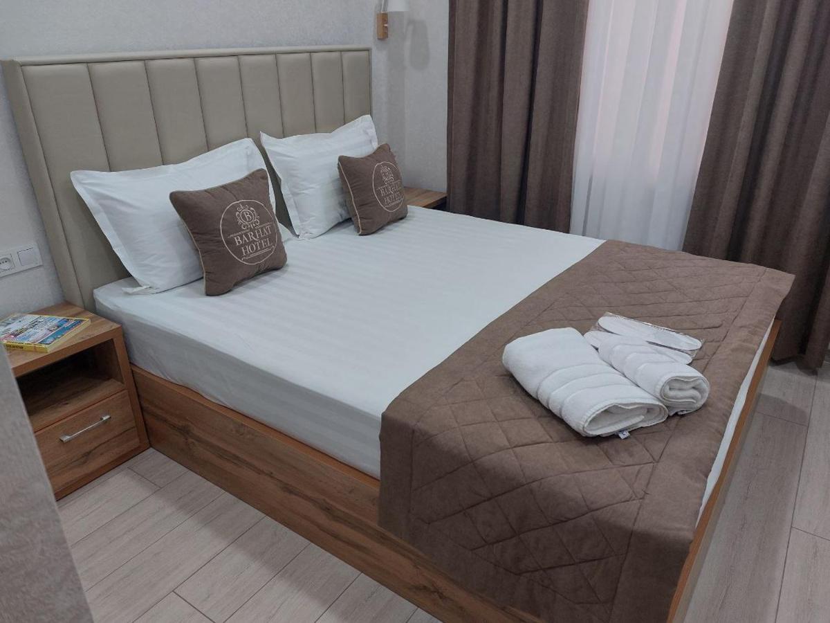 Barhat Hotel Ташкент Экстерьер фото